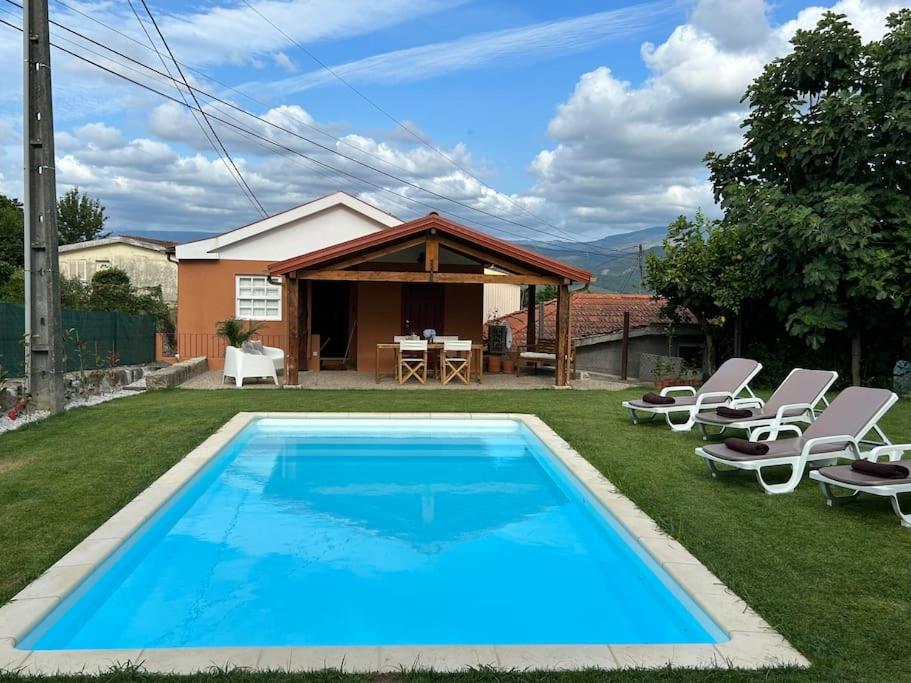 Casa Da Vila Em Celorico De Basto Exterior photo